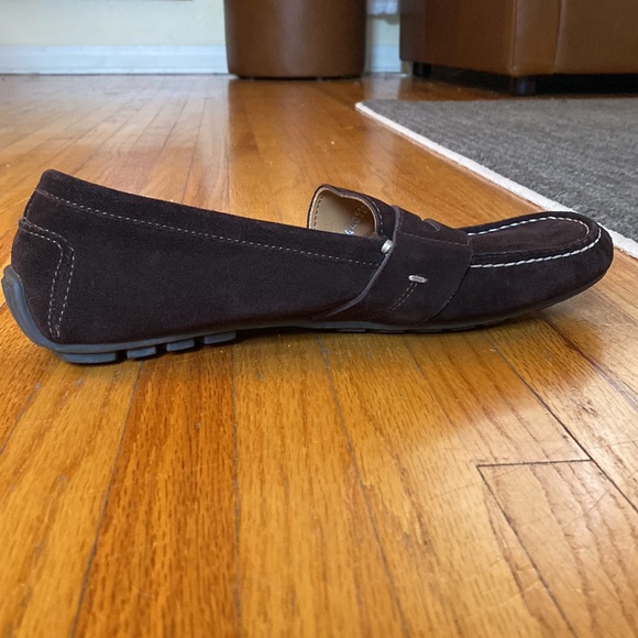 Ralph Lauren Men’s Loafers in Brown Suede - Picture 7 of 8